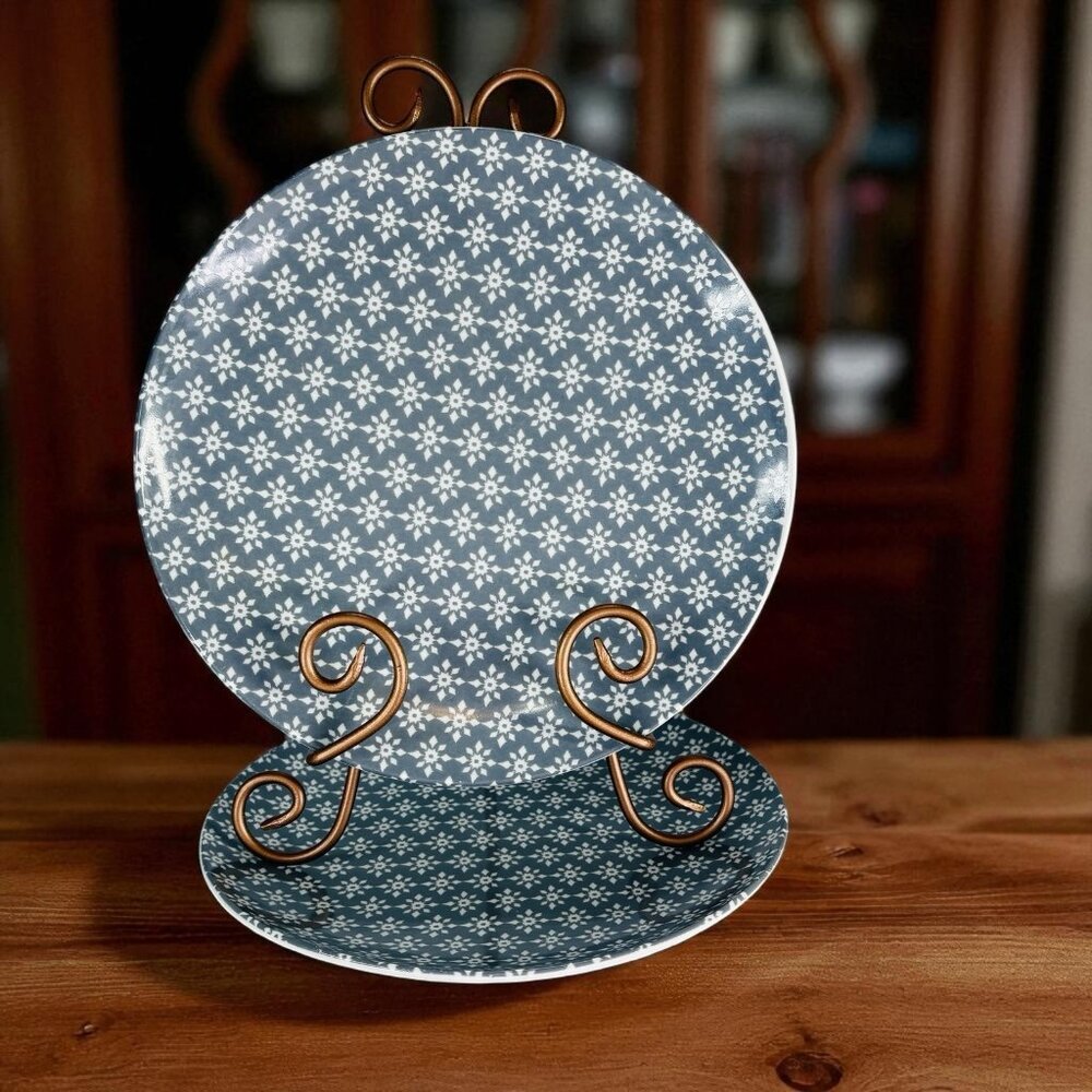 Mainstays FLORAL White Gray Ceramic Round Dishwasher Safe Dinner Plates Set of 2